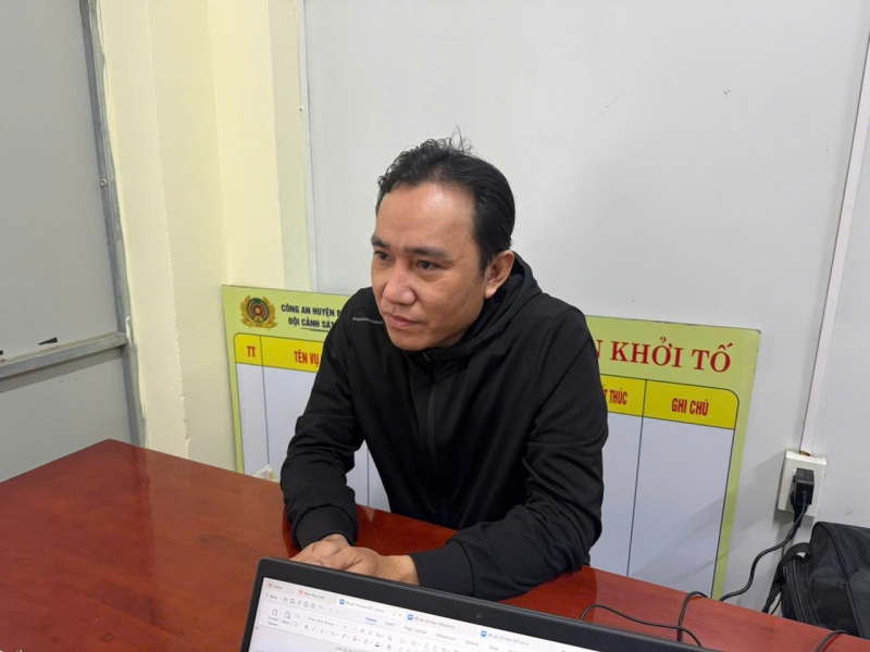 Nhan tien chay an anh 1