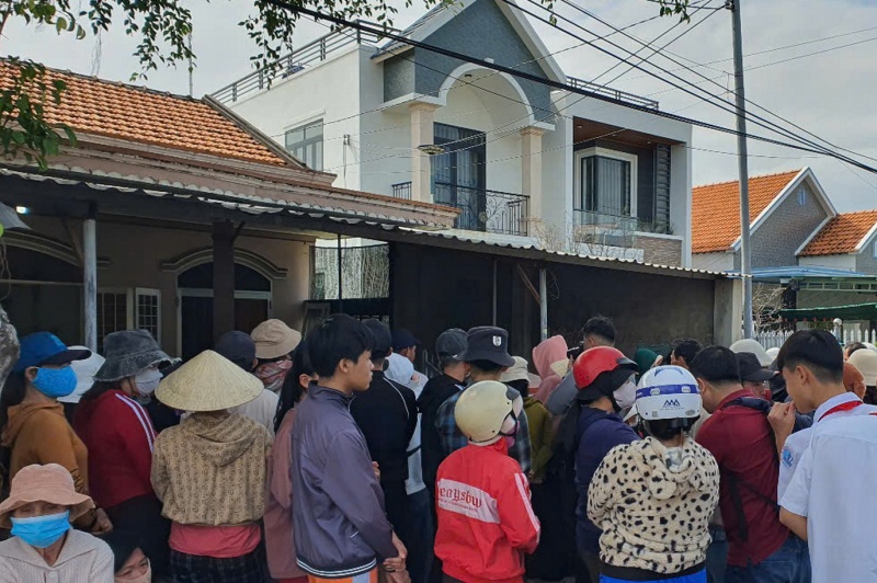 Khoi to vu an lien quan vo chong giao vien bi sat hai hinh anh