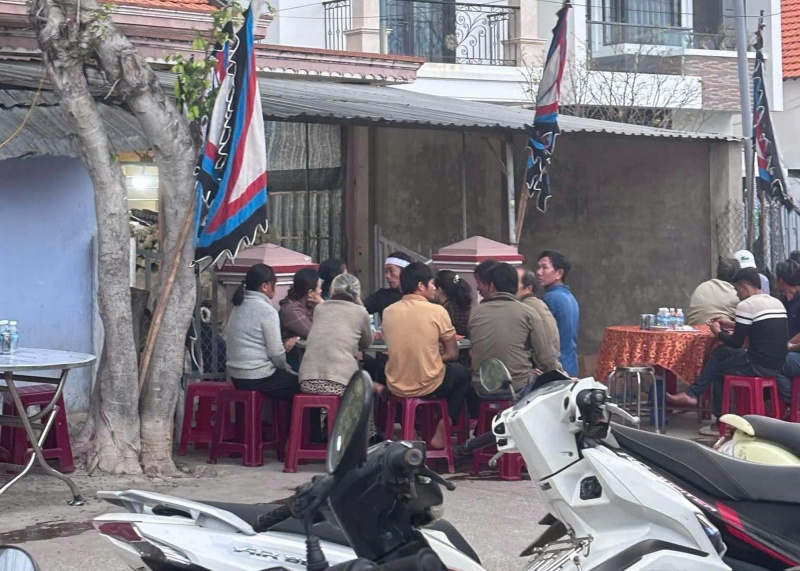 Vo chong giao vien,  Bi sat hai anh 2