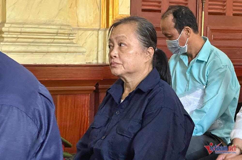 Hoang Minh Ba,  Cong ty T.S.T,  Tran Thi Binh Minh anh 1