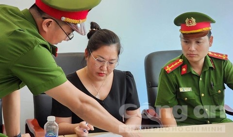 Dich vu Thuy Thanh,  Cty Da Nang Thanh,  Phan Thi Thanh anh 2