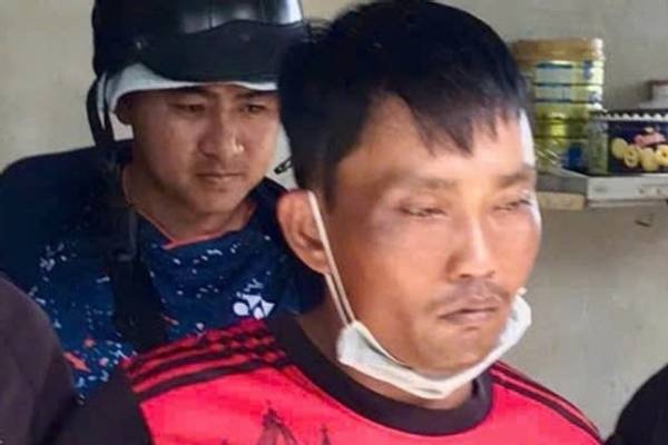Gia vo mua hang roi troi nhan vien, cuop tai san hinh anh