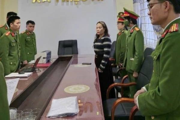 Nho lam so do, nguoi dan ong bi lua gan ty dong hinh anh