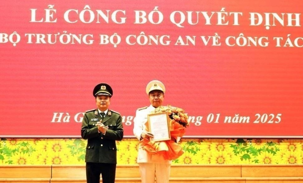 Nguyen Duc Thuan Ha Giang anh 1