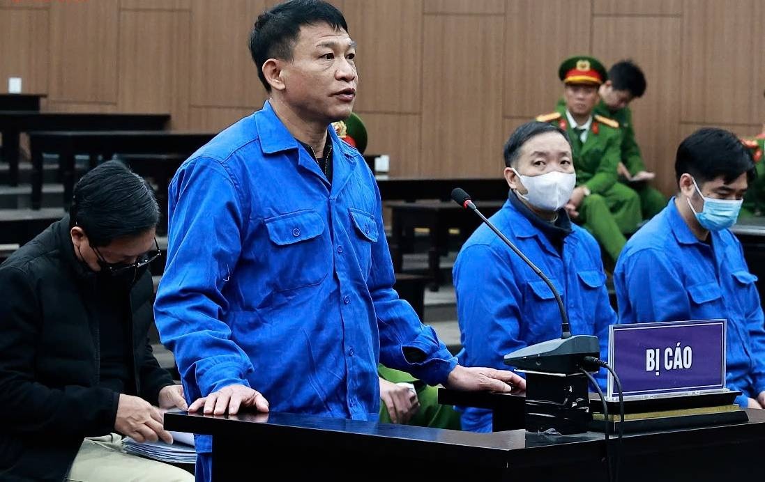 Cuu Bo truong,  Mai Tien Dung,  Nguyen Cao Tri,  Sai Gon Dai Ninh,  Lam Dong,  Phan Thi Hoa,  Tap doan Novaland,  Ta Thi Tuyet Mai anh 9