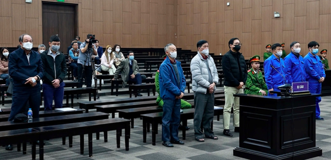 Cuu Bo truong,  Mai Tien Dung,  Nguyen Cao Tri,  Sai Gon Dai Ninh,  Lam Dong,  Phan Thi Hoa,  Tap doan Novaland,  Ta Thi Tuyet Mai anh 1