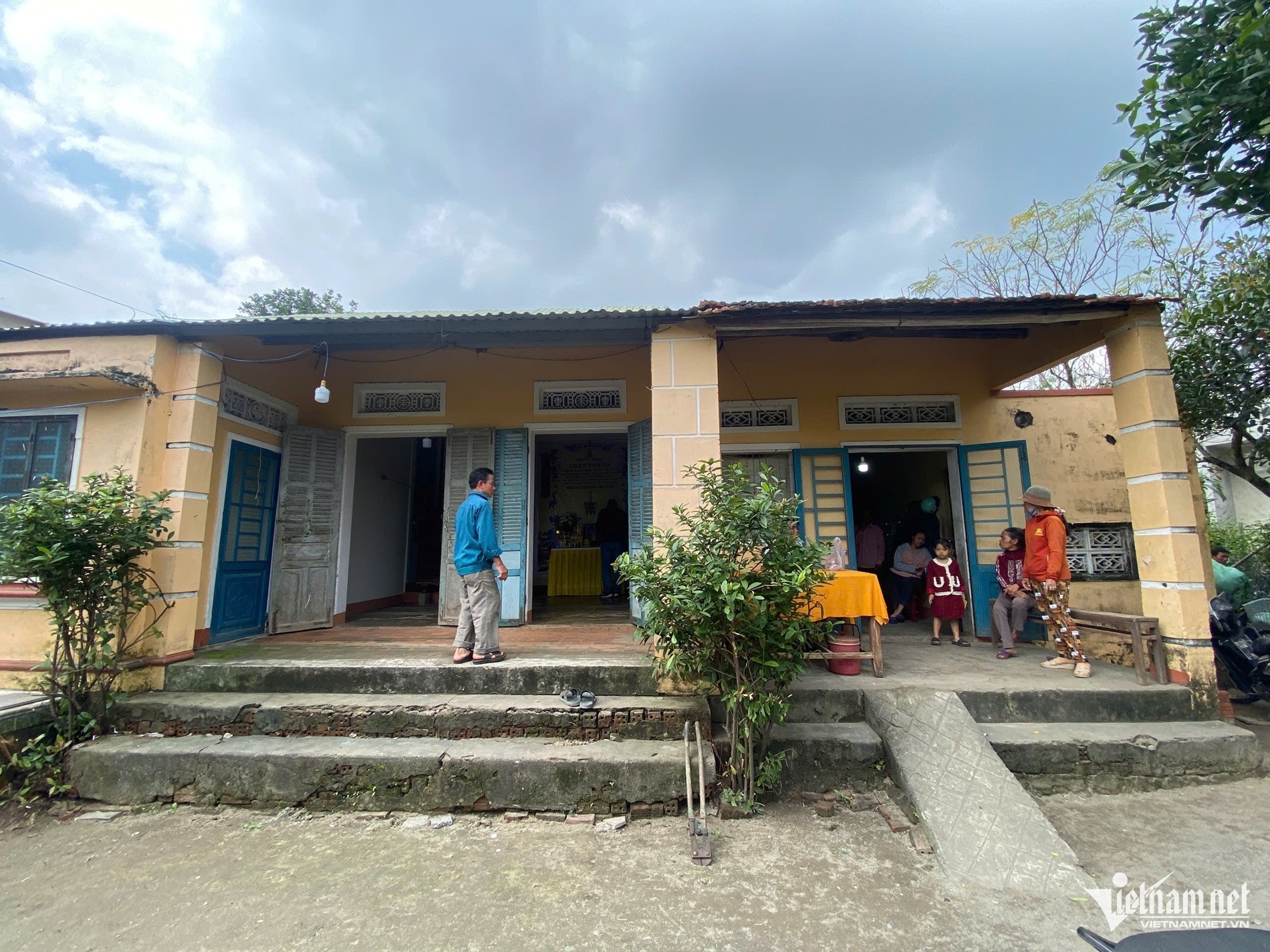 Vu shipper,  Bi danh tu vong anh 1