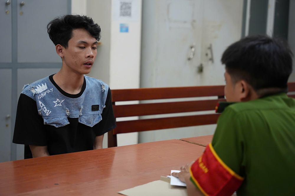 Lừa đảo bán gấu,  Baby Three ảnh 1 Lua dao ban gau,  Baby Three anh 1