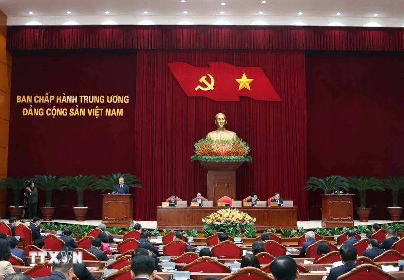 Hoi nghi Trung uong,  khoa XIII anh 1