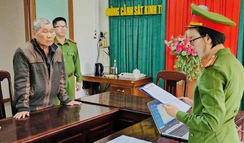 Chu tich,  Hoi Doanh nghiep,  Tinh Phu Yen,  Ngo Da Tho,  Cty I.D.P,  Doanh nghiep Nhu Y,  Cong ty Nhu Y,  Mo da Kim Son anh 2