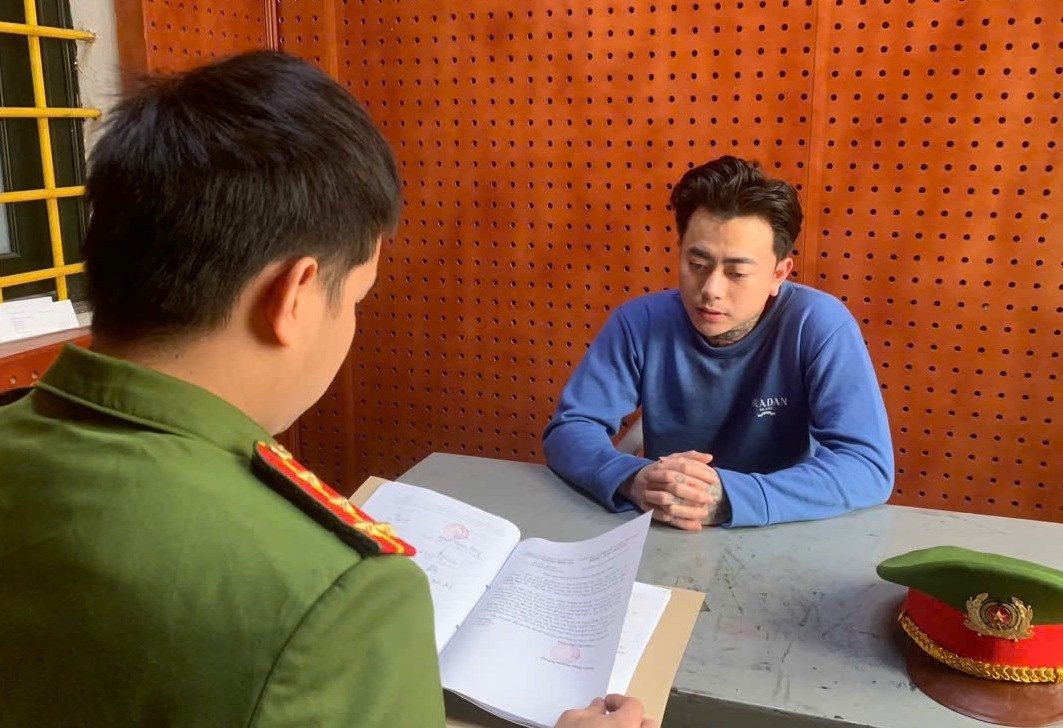 Khi Tiktoker bi ‘ngao quyen luc’, coi thuong phap luat hinh anh