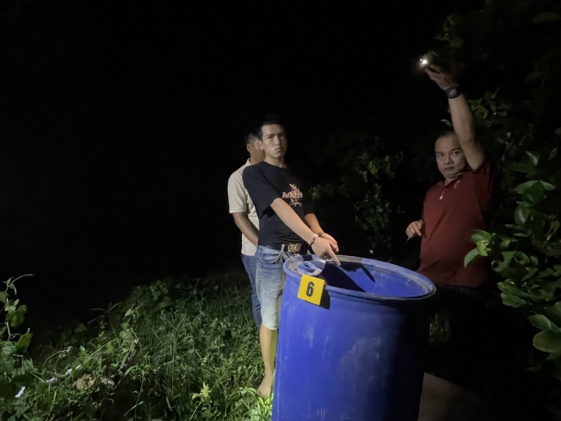 San xuat phao,  Dem ban anh 3