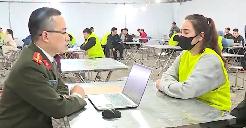 He lo muc thuong Tet cuc lon cua cong ty lua dao o Campuchia hinh anh