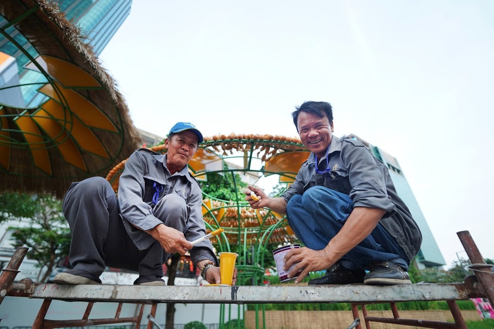 Duong hoa Nguyen Hue TP.HCM anh 1