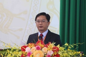 Ong Nguyen Manh Cuong lam Truong ban Tuyen giao va Dan van TP.HCM hinh anh