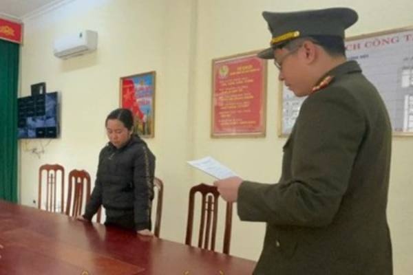 Khoi to dai ly cua mot cong ty bao hiem hinh anh