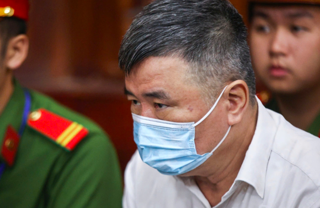 Ke bien, thu giu nhieu tai san trong vu doanh nghiep hoi lo cuu vu pho hinh anh
