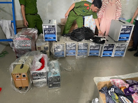 Trộm tài sản,  Trị giá,  hơn 400 triệu,  Công ty AUTOWEL VINA,  Doanh nghiệp AUTOWEL VINA,  Cty AUTOWEL VINA ảnh 4 Trom tai san,  Tri gia,  hon 400 trieu,  Cong ty AUTOWEL VINA,  Doanh nghiep AUTOWEL VINA,  Cty AUTOWEL VINA anh 4