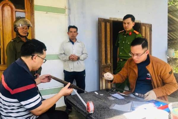 Chem tinh dich,  Phu Yen anh 2