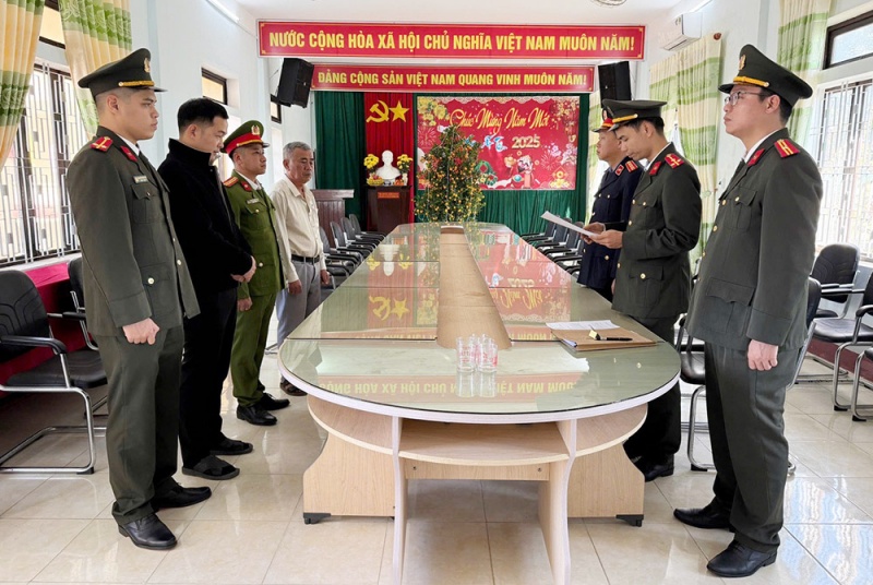 Bat 'Tony Hoang' lua chiem tien ty cua nhieu nguoi hinh anh