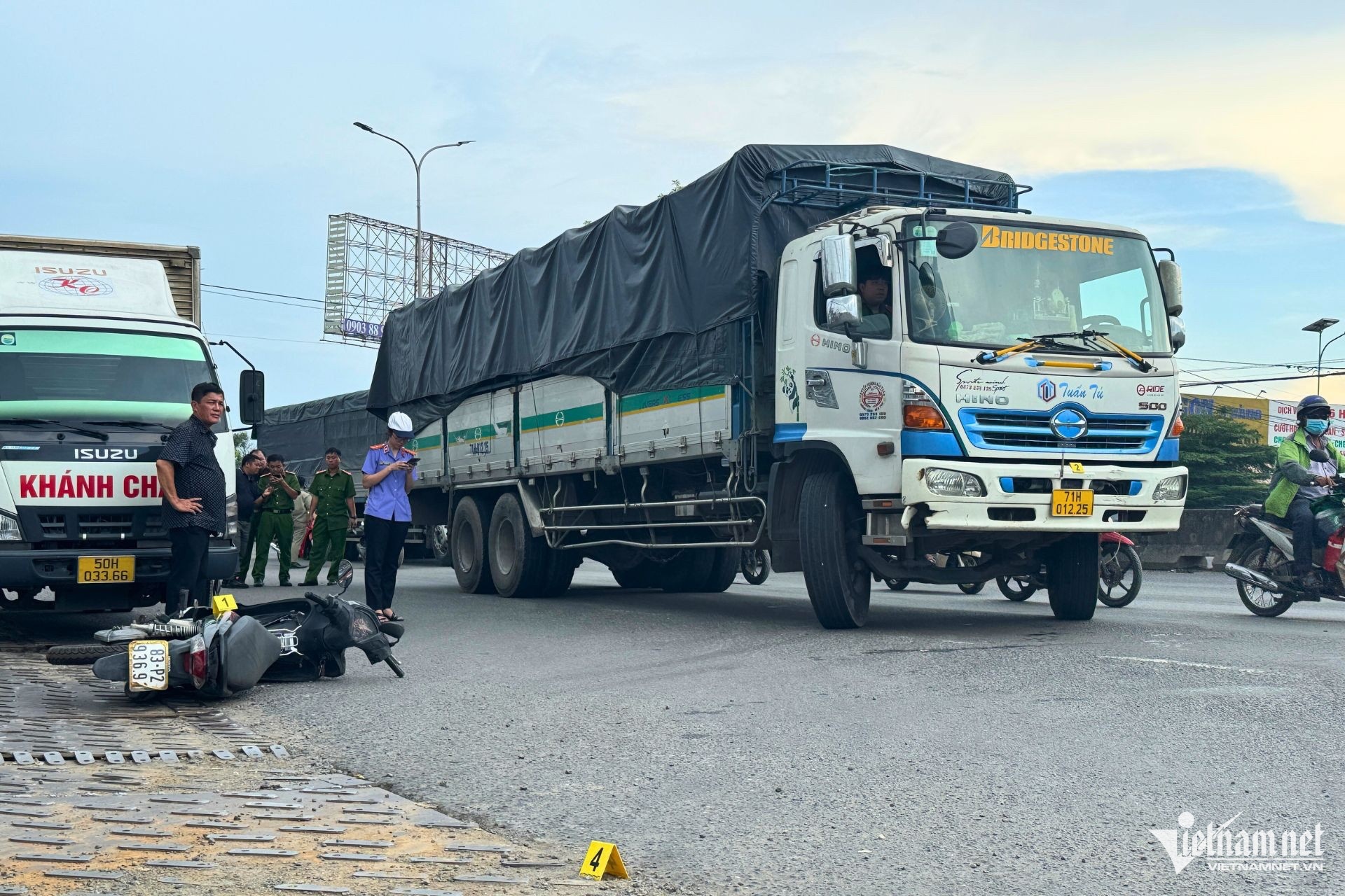 Tai xe xe tai,  Can nan nhan,  2 lan,  Dong Nai anh 1