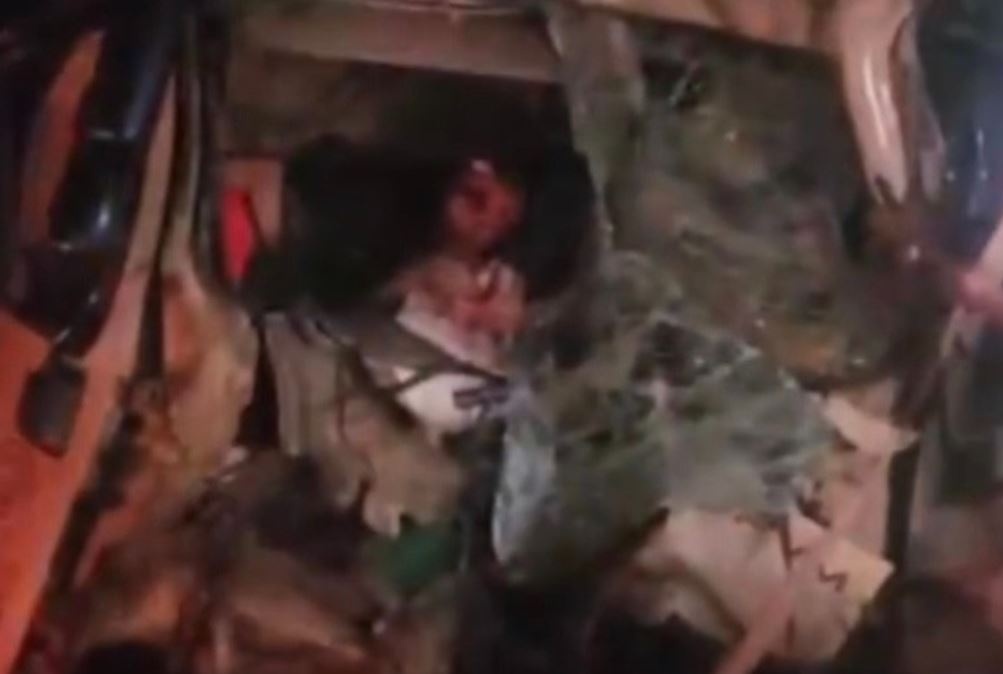 Cuu tai xe mac ket trong cabin tren cao toc Phan Thiet - Dau Giay hinh anh