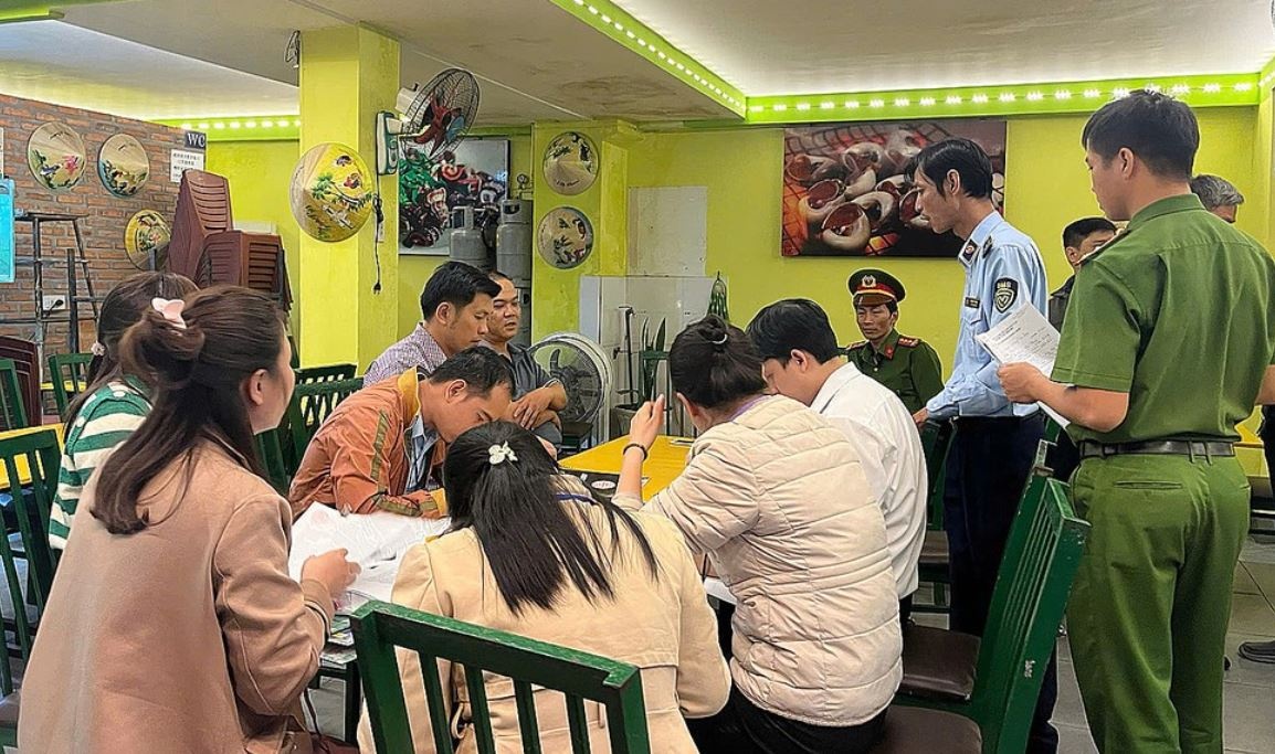 Tin moi vu nha hang o Nha Trang bi to 'chat chem' khach Trung Quoc hinh anh