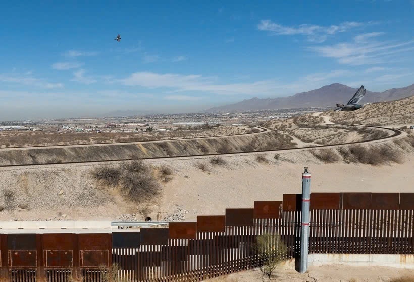 Tong thong Mexico bac viec tra phi xay dung buc tuong bien gioi voi My hinh anh