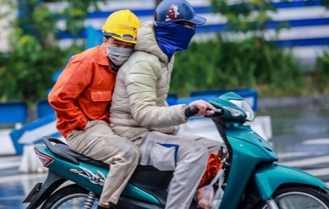 Thong tin moi ve gio mua dong bac hinh anh