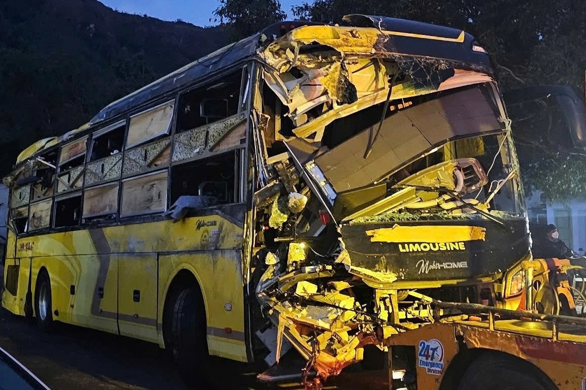 Khoi to tai xe,  3 nguoi tu vong,  Phu Yen,  Cty NHSG Thuong Tin,  Gdoc NHSG Thuong Tin,  DN NHSG Thuong Tin,  Cty Tan Kim Chi,  Gdoc Tan Kim Chi,  DN Tan Kim Chi anh 2