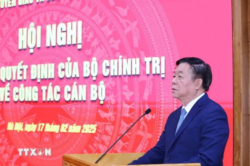 Huynh Thanh Dat Tuyen giao anh 2