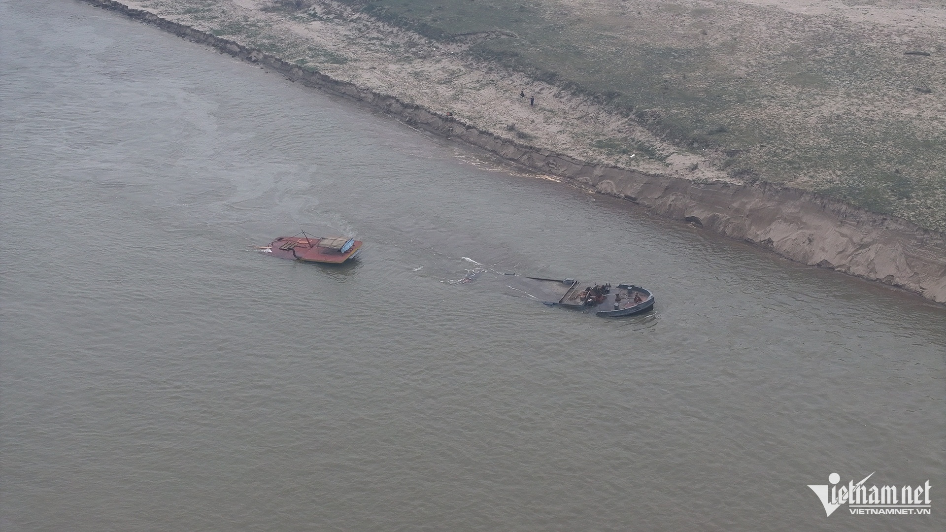 Song Hong Ha Noi anh 1