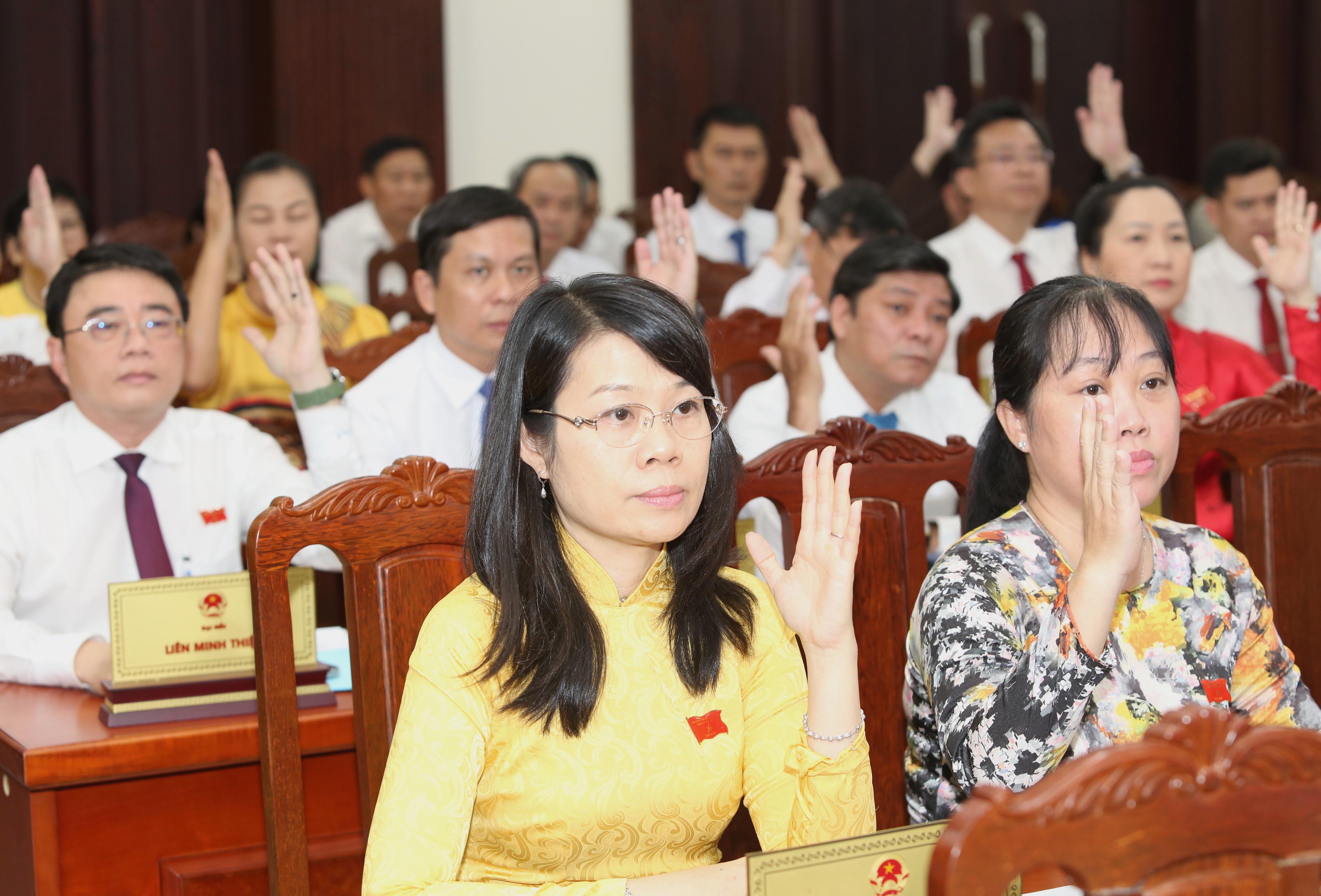 Chi tiet phuong an moi nhat ve sap xep cac so, ban nganh TP.HCM hinh anh