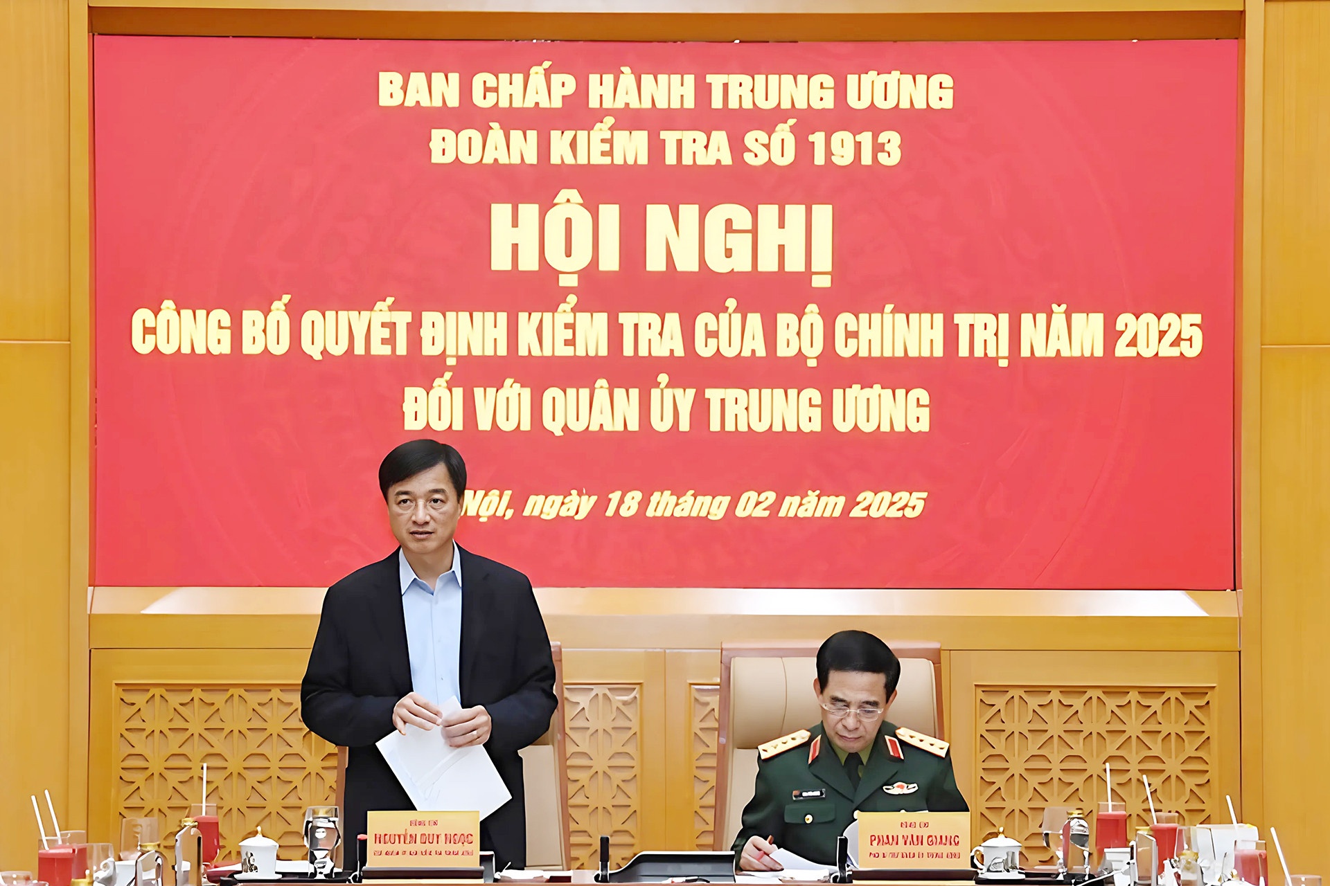 Uy ban Kiem tra TW chu tri lap 19 doan kiem tra ve tinh gon bo may hinh anh