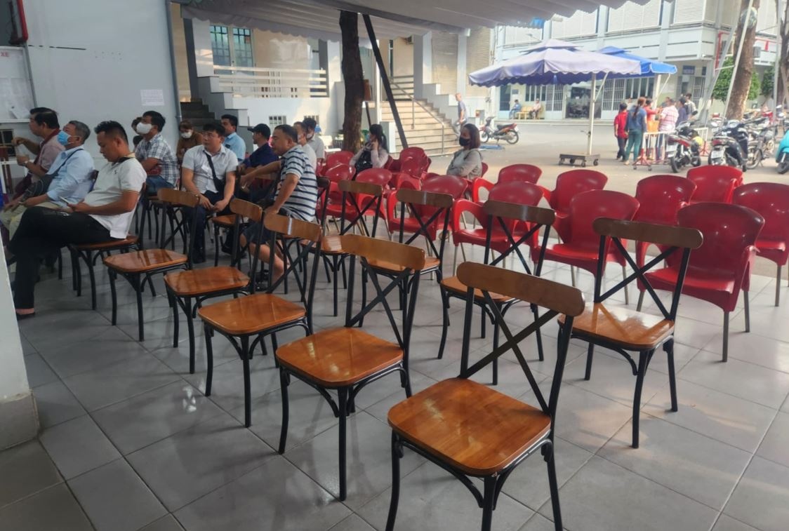 Diem cap doi GPLX o TP.HCM bat ngo vang ve sau thong bao moi hinh anh