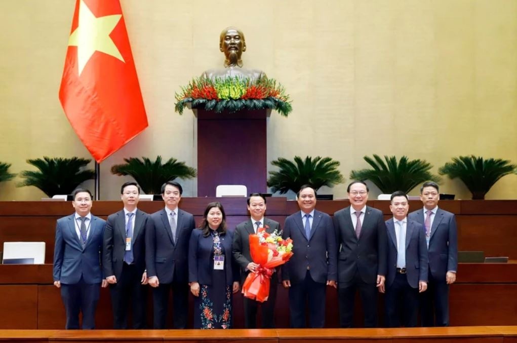 Bo Nong nghiep va Moi truong di vao hoat dong tu ngay 1/3 hinh anh