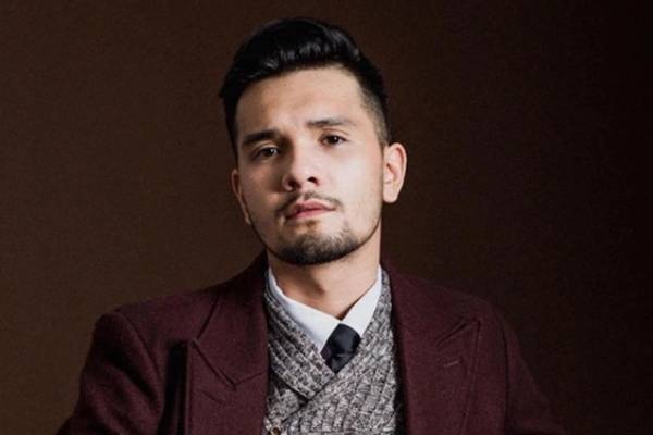 Nguoi mau Dinh Nhikolai bi truy to hinh anh