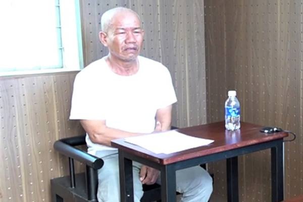 Bat nghi pham sat hai vo roi phi tang thi the xuong bien hinh anh