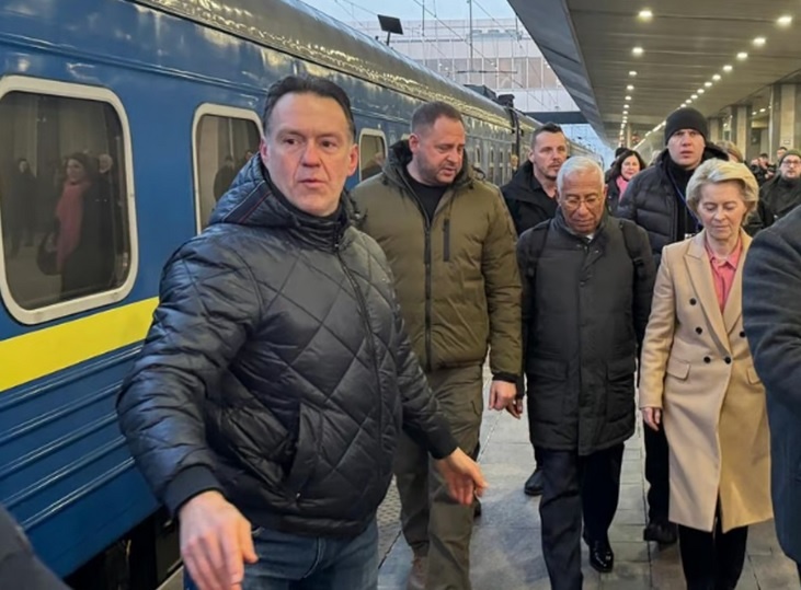 Lanh dao nhieu quoc gia di tau den thu do cua Ukraine hinh anh