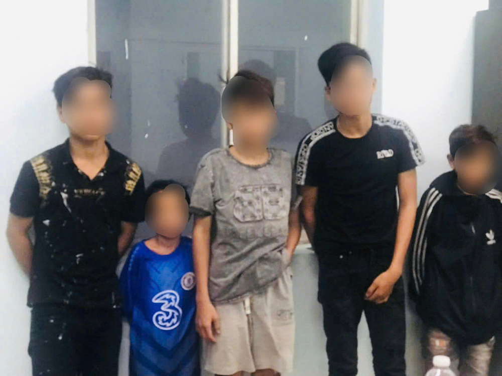 Ba chia dao pho,  Thu Duc anh 1