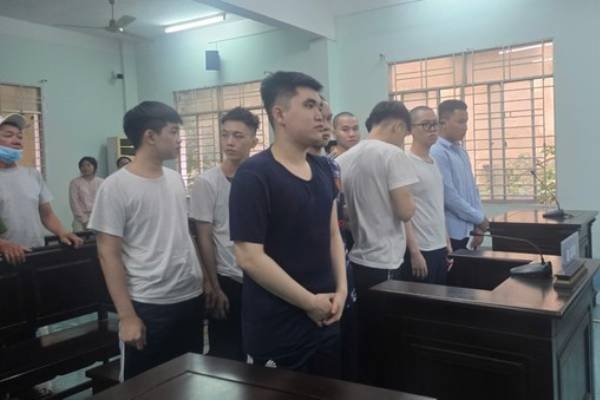 Vu hon chien o Cu lao Nguyen Kieu: 10 thanh, thieu nien lanh an tu hinh anh