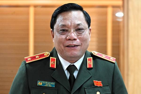 Giam doc Cong an Ha Noi lam Thu truong Bo Dan toc va Ton giao hinh anh