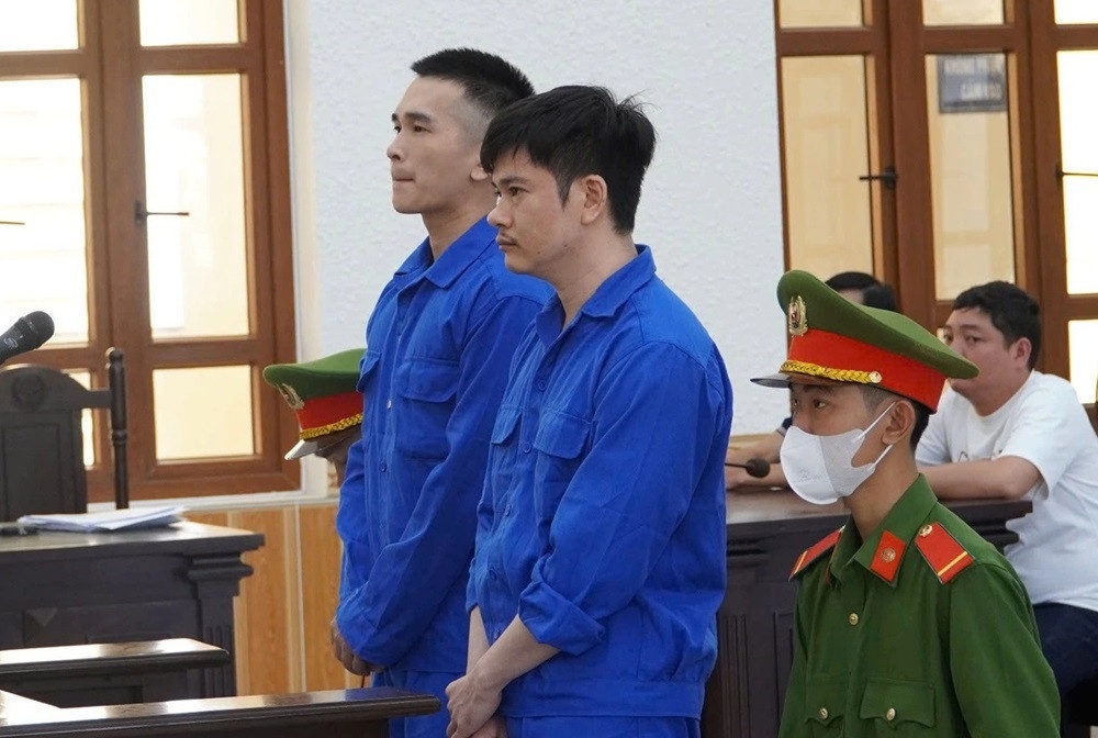 Dung nhuc hinh lam chet nguoi, cuu thuong uy cong an nhan 9 nam tu hinh anh