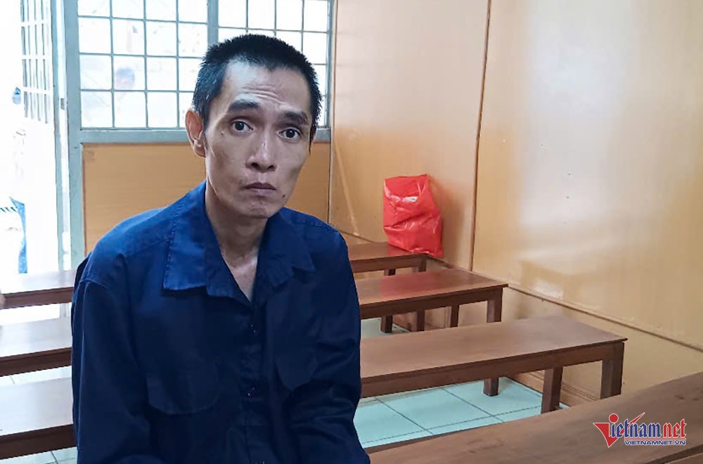 Dam trong thuong,  Hang xom,  Hat karaoke on ao anh 1