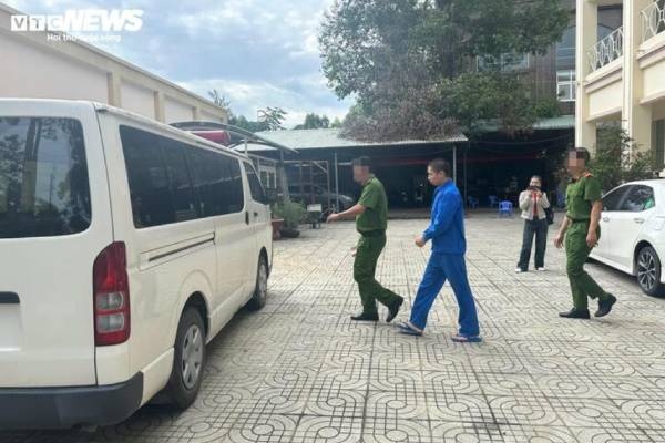 Toi dung nhuc hinh,  Hoan xet xu anh 1