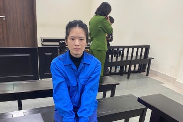 Chiem doat tien ty cua khach hang, nu nhan vien 'dot' vao tien ao hinh anh