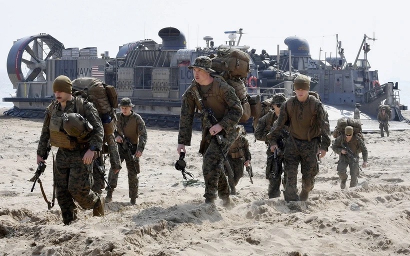 My cam quan nhan chuyen gioi phuc vu trong quan doi hinh anh