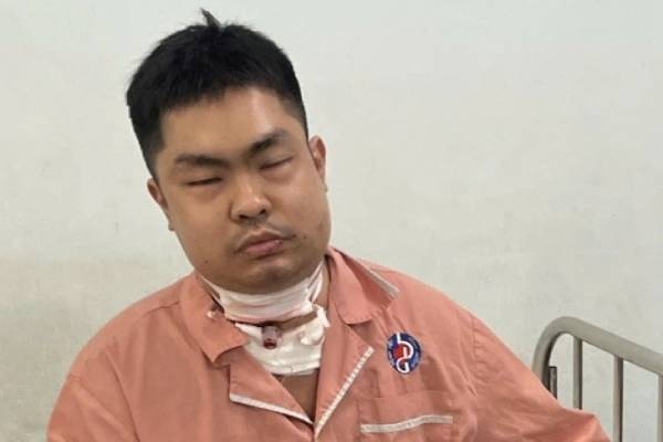 Khoi to thanh nien sat hai 2 me con o Binh Duong hinh anh