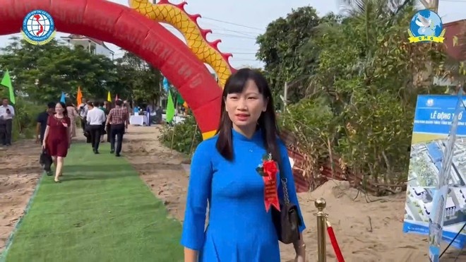 Hiền chợ cầm đầu,  Cty Chợ Toàn Cầu,  GĐốc Chợ Toàn Cầu,  Lê Thị Hiền ảnh 1 Hien cho cam dau,  Cty Cho Toan Cau,  GDoc Cho Toan Cau,  Le Thi Hien anh 1