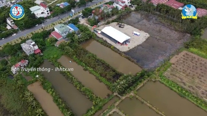 Hiền chợ cầm đầu,  Cty Chợ Toàn Cầu,  GĐốc Chợ Toàn Cầu,  Lê Thị Hiền ảnh 3 Hien cho cam dau,  Cty Cho Toan Cau,  GDoc Cho Toan Cau,  Le Thi Hien anh 3